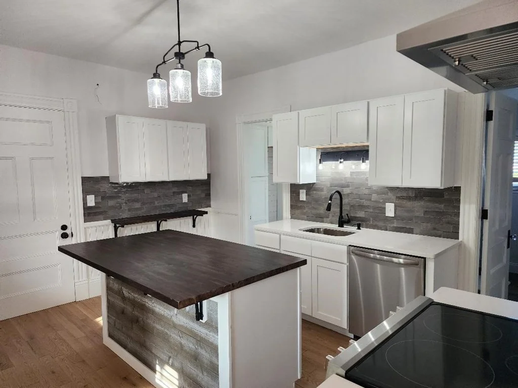 2 bed, 1 bath apartment for rent at 105 E Main St Unit 2, Orange — photo 8 of 24