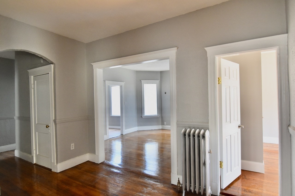 4 bed, 1 bath apartment for rent at 105 Evans St Unit 3, Dorchester — photo 16 of 19