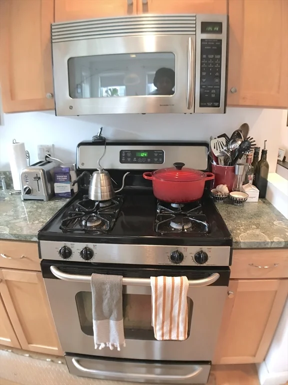 1 bed, 1 bath apartment for rent at 105 Gore St Unit 4, East Cambridge — photo 7 of 29