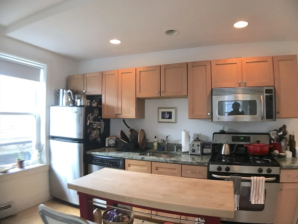 1 bed, 1 bath apartment for rent at 105 Gore St Unit 4, East Cambridge — photo 6 of 29