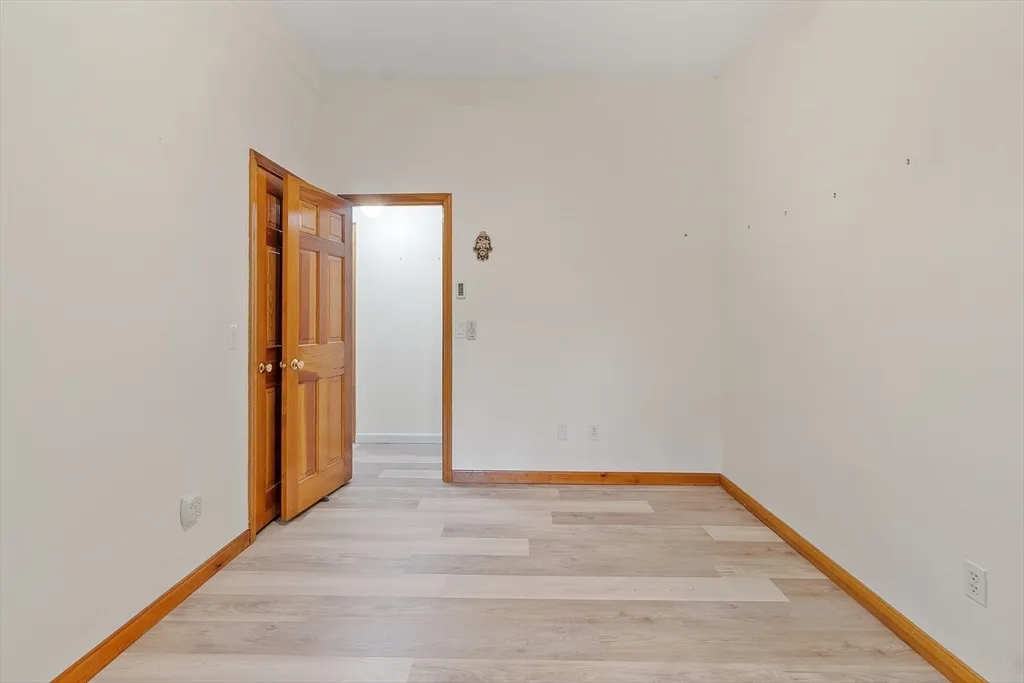 2 bed, 1 bath apartment for rent at 105 Granite St Unit 3, Rockport — photo 12 of 22