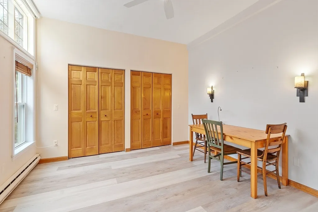 2 bed, 1 bath apartment for rent at 105 Granite St Unit 3, Rockport — photo 14 of 22