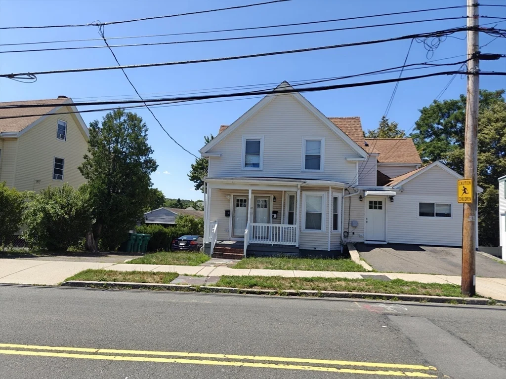 3 bed, 1 bath apartment for rent at 105 Holyoke St Unit 2, Lynn — photo 18 of 21