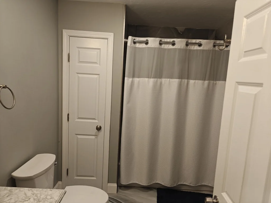 3 bed, 1 bath apartment for rent at 105 Holyoke St Unit 2, Lynn — photo 14 of 21