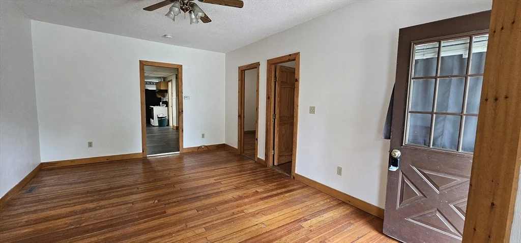 2 bed, 1 bath apartment for rent at 105 Mechanic St Unit 2, East Brookfield — photo 8 of 10