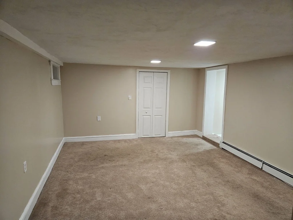 1 bed, 1 bath apartment for rent at 105 Pemberton St Unit 1, Revere — photo 4 of 15