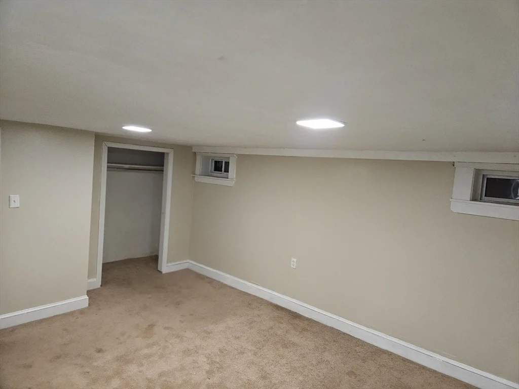 1 bed, 1 bath apartment for rent at 105 Pemberton St Unit 1, Revere — photo 6 of 15