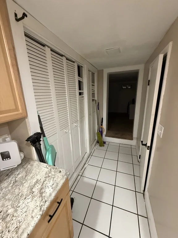 1 bed, 1 bath apartment for rent at 105 Pemberton St Unit 1, Revere — photo 13 of 15