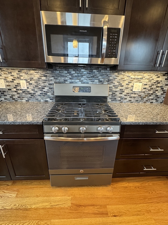 2 bed, 1 bath apartment for rent at 105 Pleasant St Unit 2, South Weymouth — photo 6 of 25
