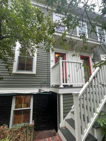 2 bed, 1 bath apartment for rent at 105 Pleasant Unit 105, Cambridgeport — photo 1 of 22