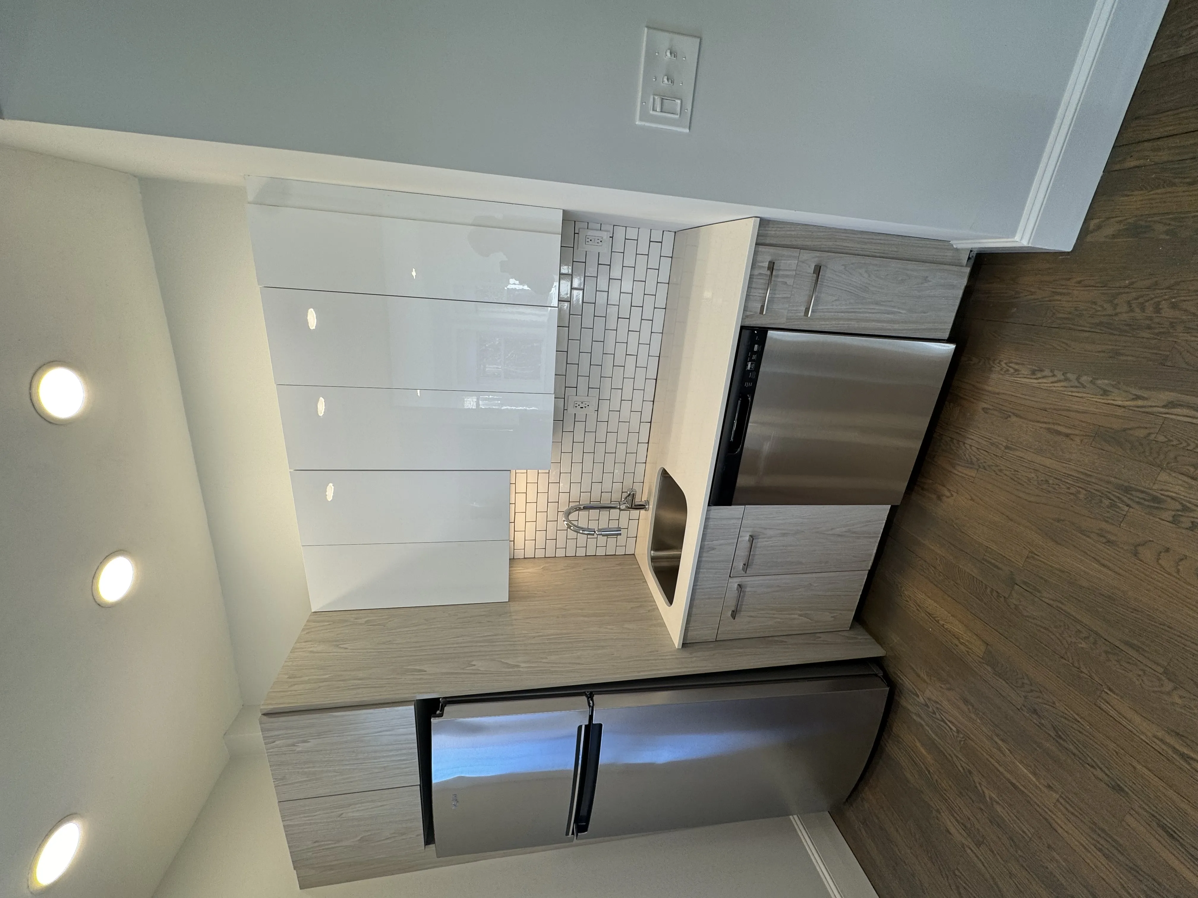 2 bed, 1 bath apartment for rent at 105 Queensberry St Unit 9, Fenway