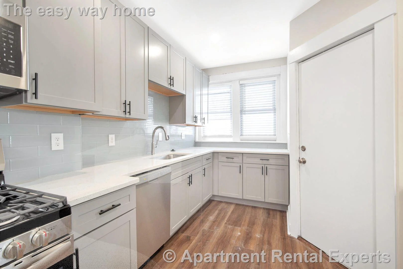 4 bed, 2 bath apartment for rent at 105 School St Unit 3, Roxbury — photo 2 of 28