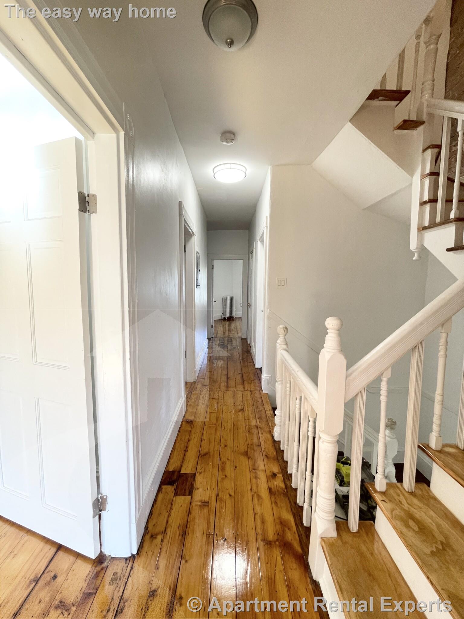 3 bed, 1 bath apartment for rent at 105 Summer St Unit 3, Union Square — photo 3 of 10