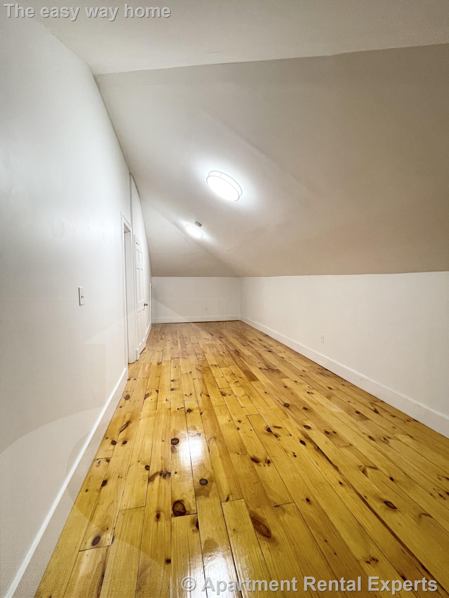 3 bed, 1 bath apartment for rent at 105 Summer St Unit 3, Union Square — photo 7 of 10