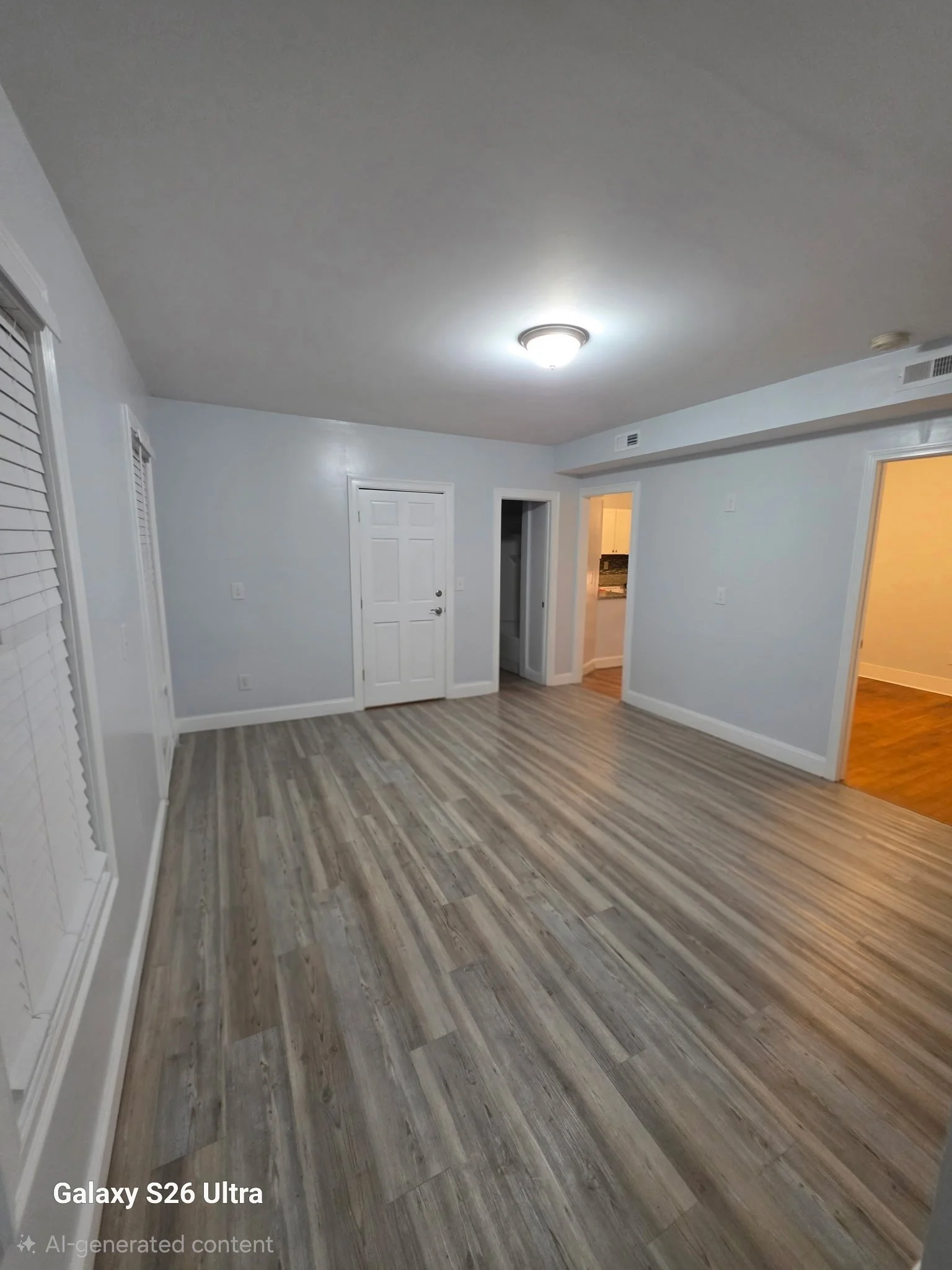 2 bed, 1 bath apartment for rent at 105 Thompson St Unit 1, New Bedford — photo 6 of 8