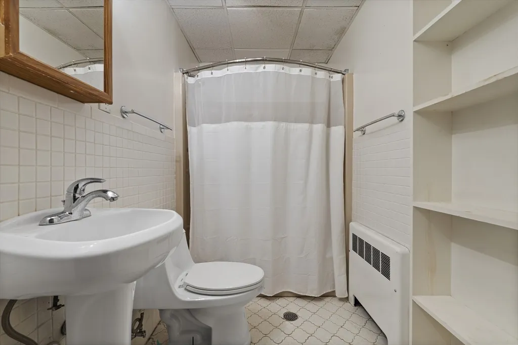 1 bed, 1 bath apartment for rent at 105 West Fourth St Unit 3A, South Boston — photo 8 of 10