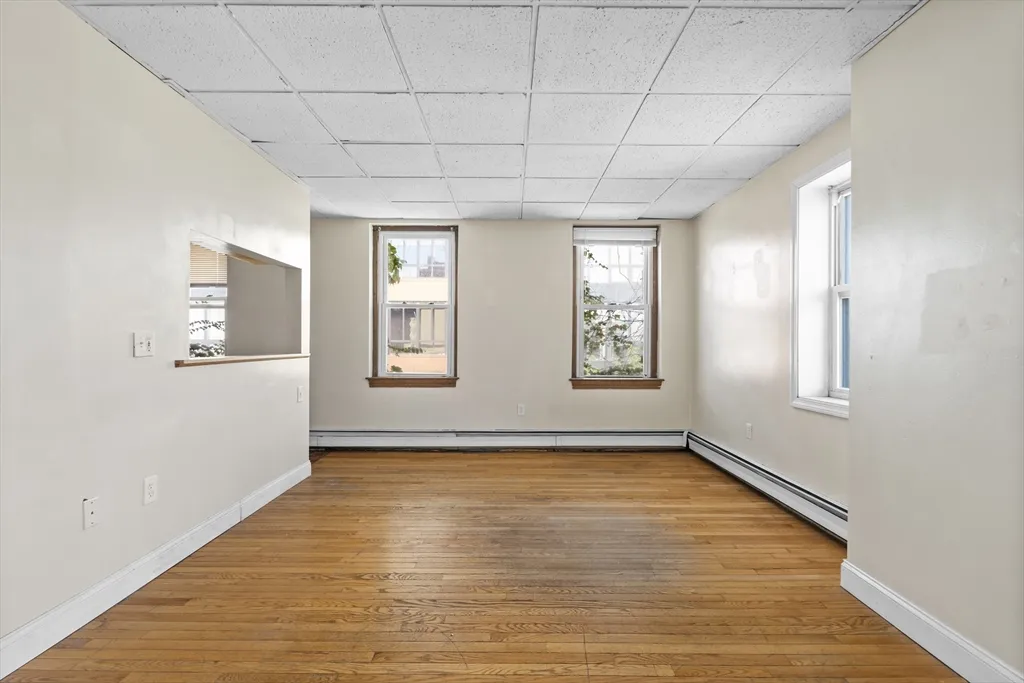 1 bed, 1 bath apartment for rent at 105 West Fourth St Unit 3A, South Boston — photo 2 of 10