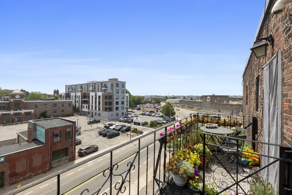 1 bed, 1 bath apartment for rent at 105 W Fourth St Unit 4A, South Boston — photo 16 of 16