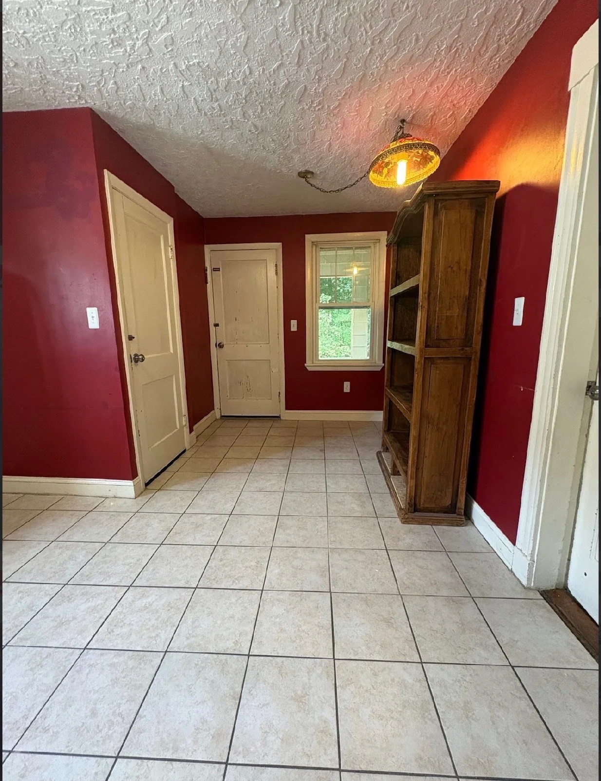 3 bed, 1 bath apartment for rent at 105 Warwick Rd Unit 2, West Newton — photo 8 of 10