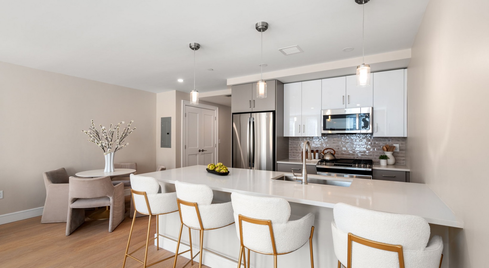 2 bed, 2 bath apartment for rent at 105 Washington St Unit 207, Brighton — photo 9 of 13