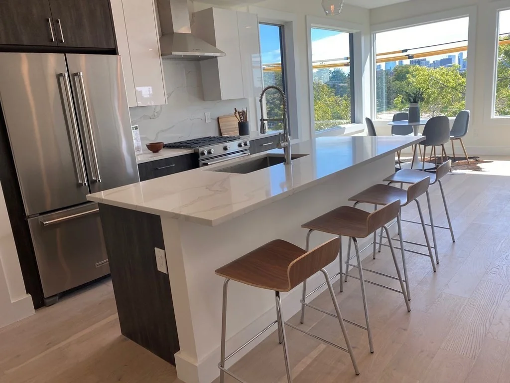 3 bed, 3 bath apartment for rent at 105 Washington St Unit 3A, East Somerville — photo 1 of 14