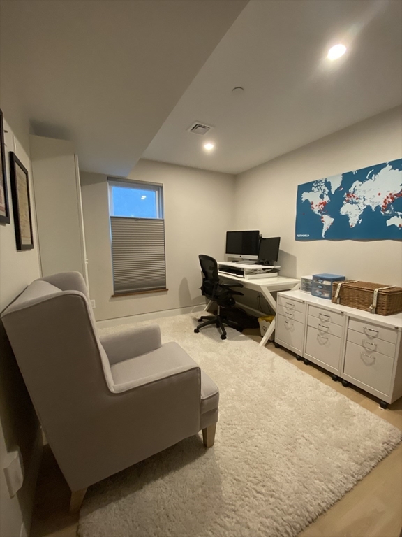 3 bed, 2 bath apartment for rent at 105 West 3rd St Unit 1, South Boston — photo 7 of 14