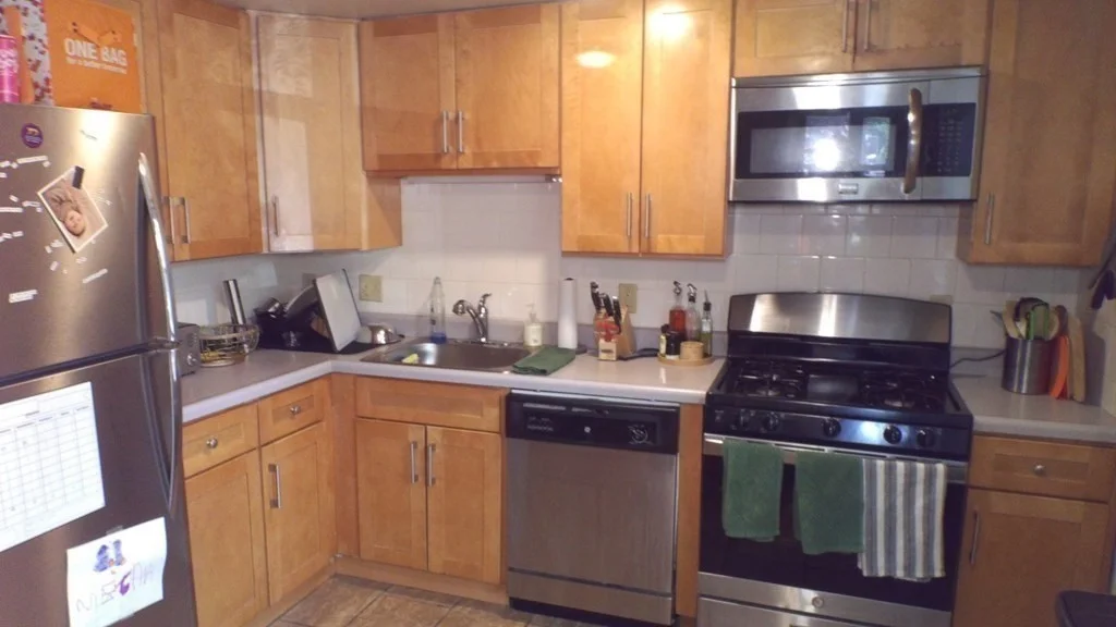 4 bed, 1 bath apartment for rent at 105 West Concord St Unit 2, South End — photo 23 of 33