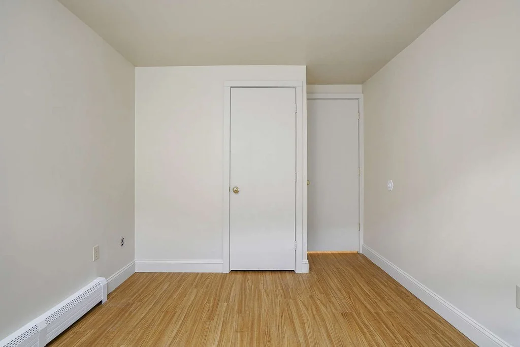 4 bed, 1 bath apartment for rent at 105 West Concord St Unit 2, South End — photo 14 of 33