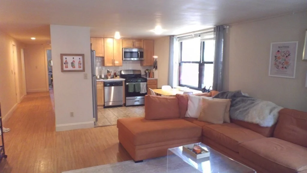 4 bed, 1 bath apartment for rent at 105 West Concord St Unit 2, South End — photo 21 of 33