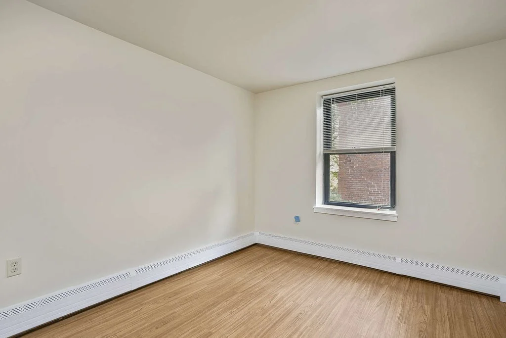 4 bed, 1 bath apartment for rent at 105 West Concord St Unit 2, South End — photo 12 of 33