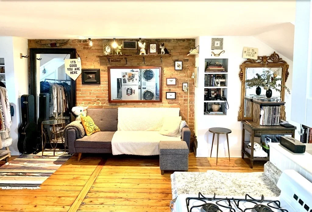 Studio bed, 1 bath apartment for rent at 105 West Springfield Unit 3, South End — photo 2 of 19