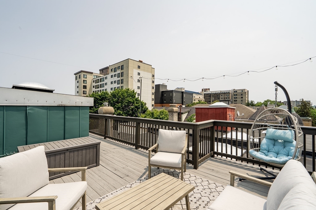 3 bed, 2 bath apartment for rent at 105 Winchester St Unit 3, Coolidge Corner — photo 14 of 15