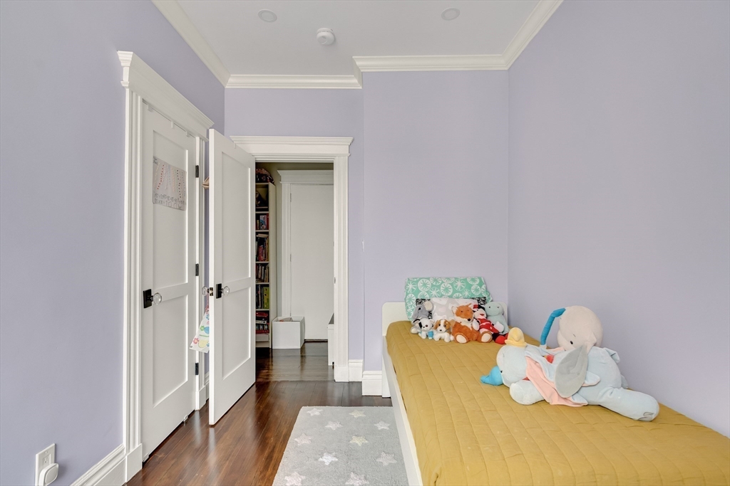 3 bed, 2 bath apartment for rent at 105 Winchester St Unit 3, Coolidge Corner — photo 11 of 15