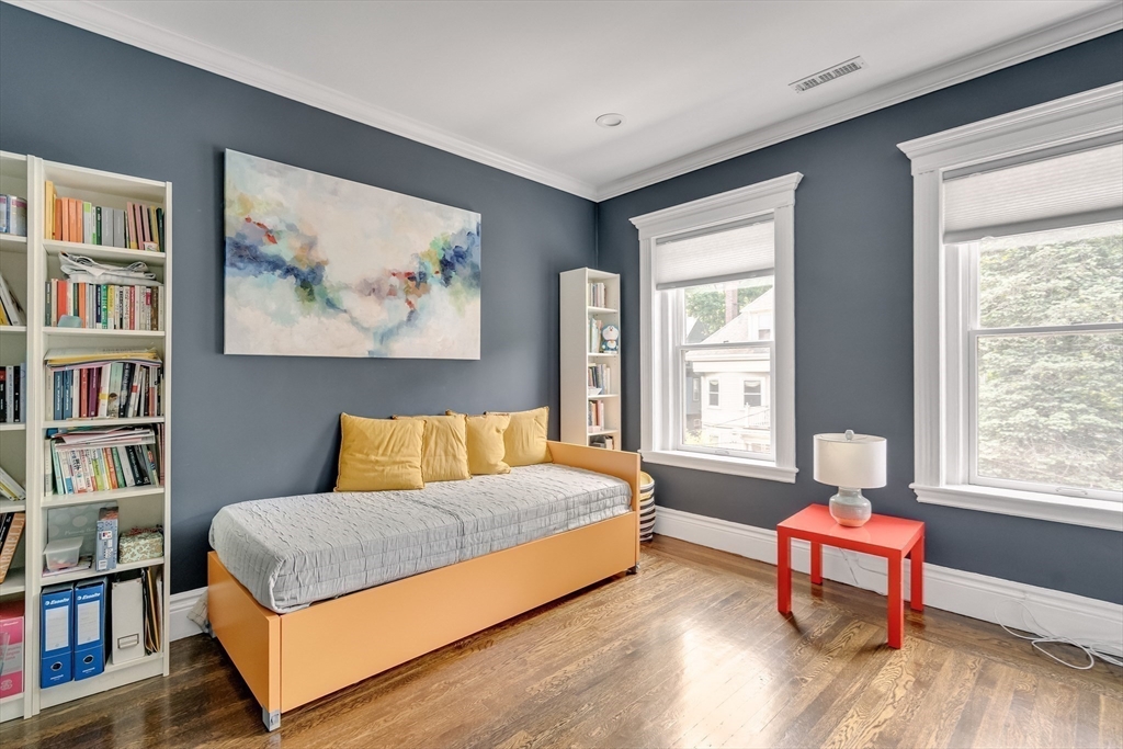 3 bed, 2 bath apartment for rent at 105 Winchester St Unit 3, Coolidge Corner — photo 7 of 15