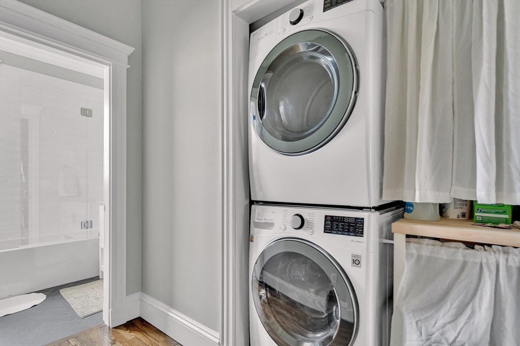 3 bed, 2 bath apartment for rent at 105 Winchester St Unit 3, Coolidge Corner — photo 12 of 15