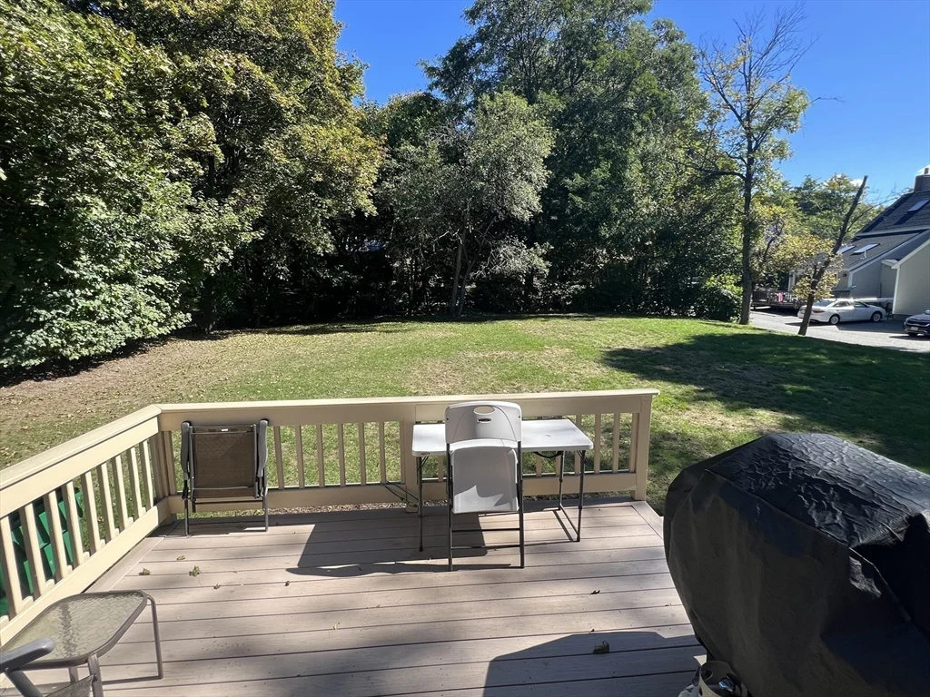 3 bed, 2 bath apartment for rent at 1050 Chestnut St Unit 1050, Newton — photo 13 of 13