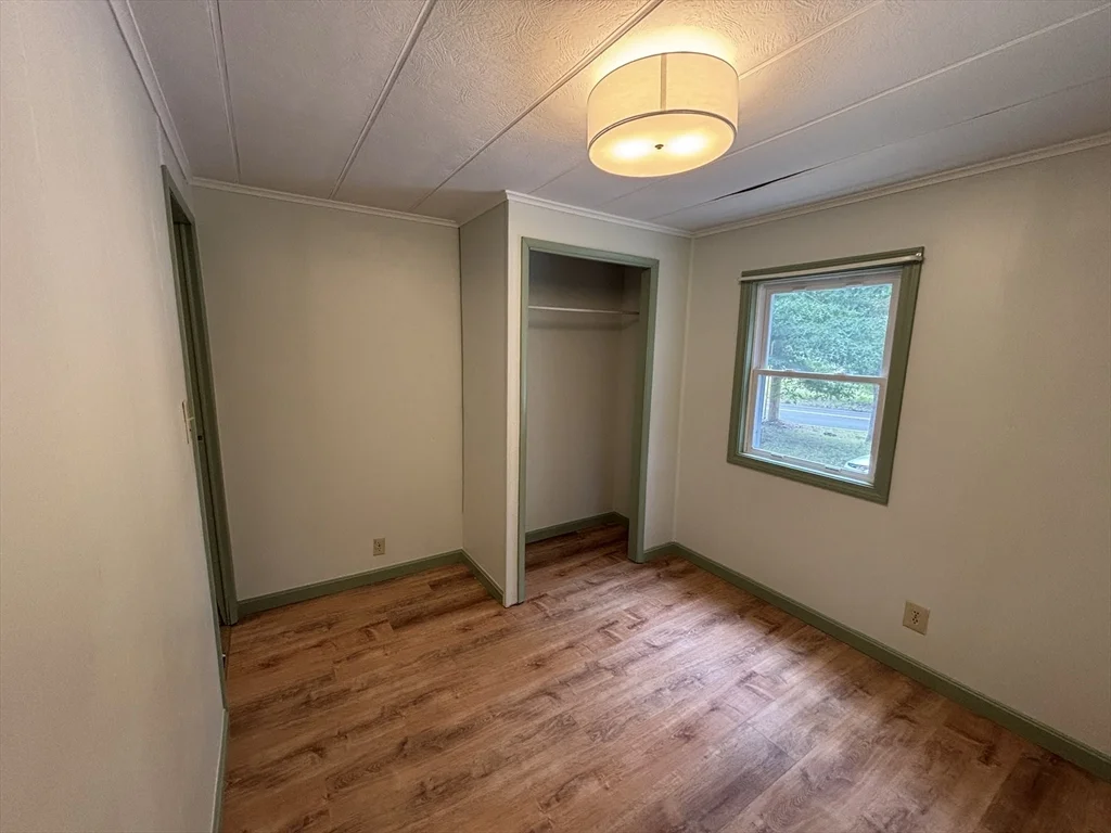 3 bed, 1 bath apartment for rent at 1050 Flat Hill Rd Unit 0, Lunenburg — photo 13 of 17