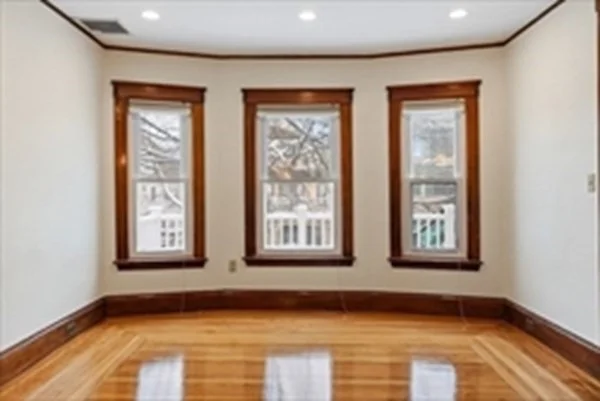 4 bed, 2 bath apartment for rent at 1051 Broadway Unit U, Somerville — photo 2 of 14