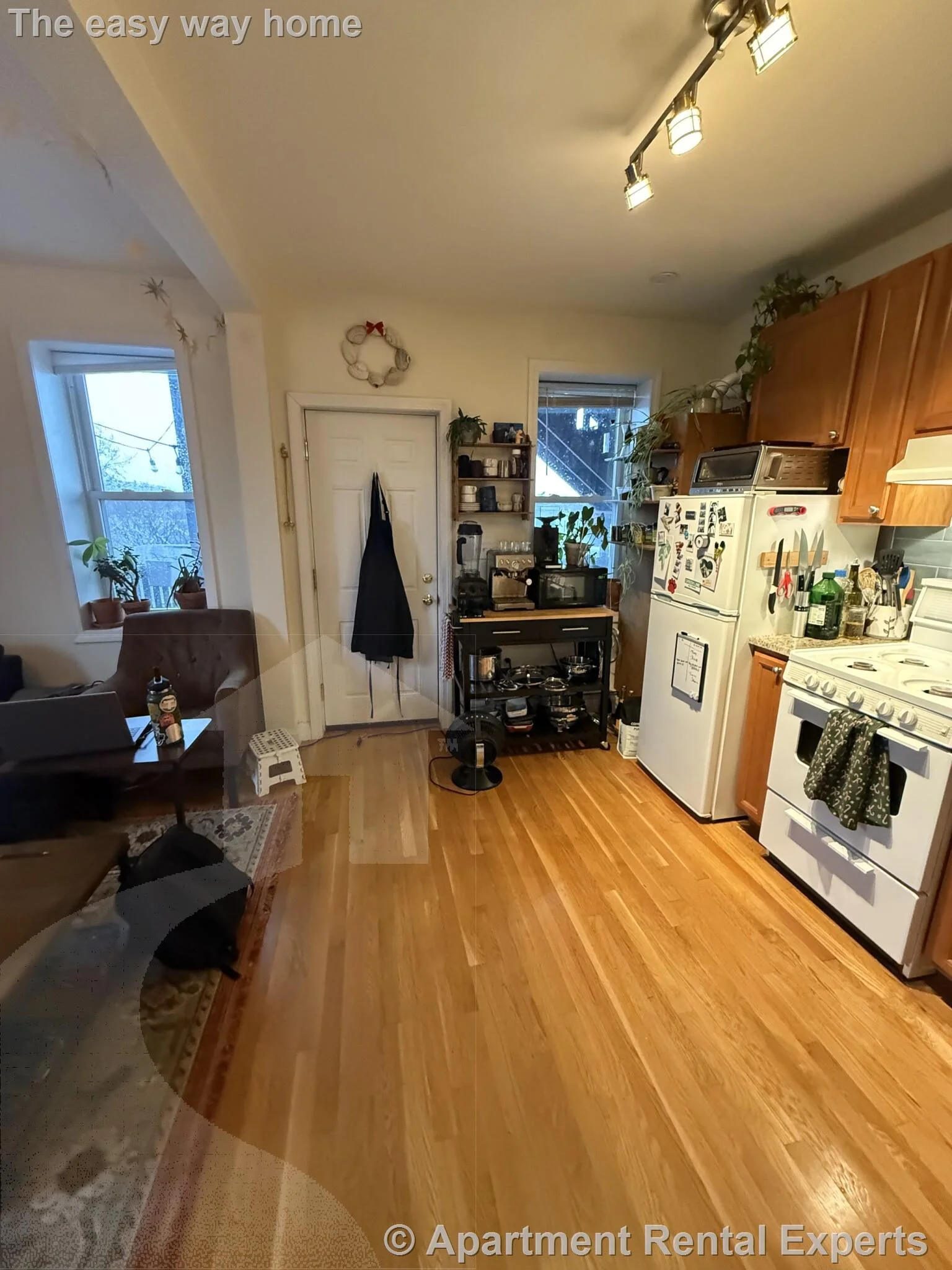 1 bed, 1 bath apartment for rent at 1054 Cambridge St Unit 4R, East Cambridge — photo 3 of 10