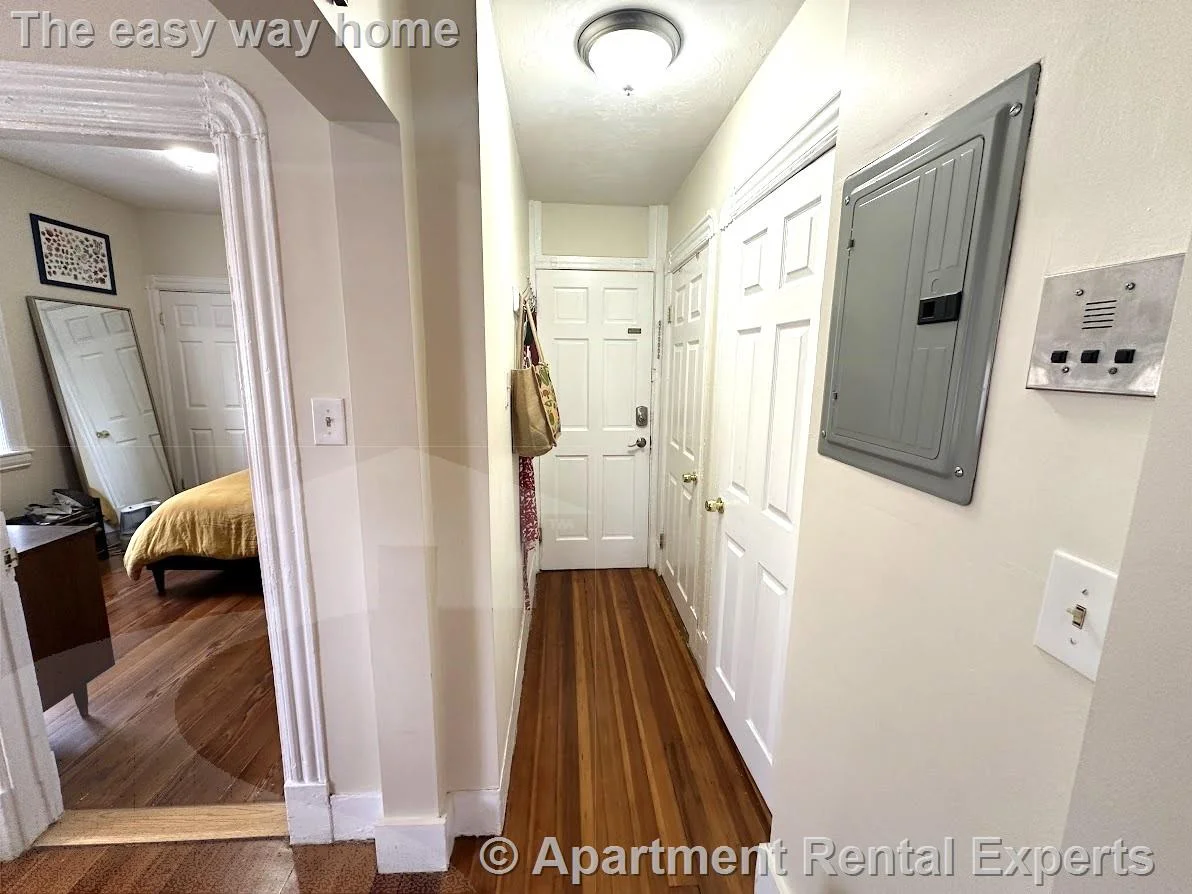 1 bed, 1 bath apartment for rent at 1056 Cambridge St Unit 4R, Wellington-Harrington — photo 9 of 11