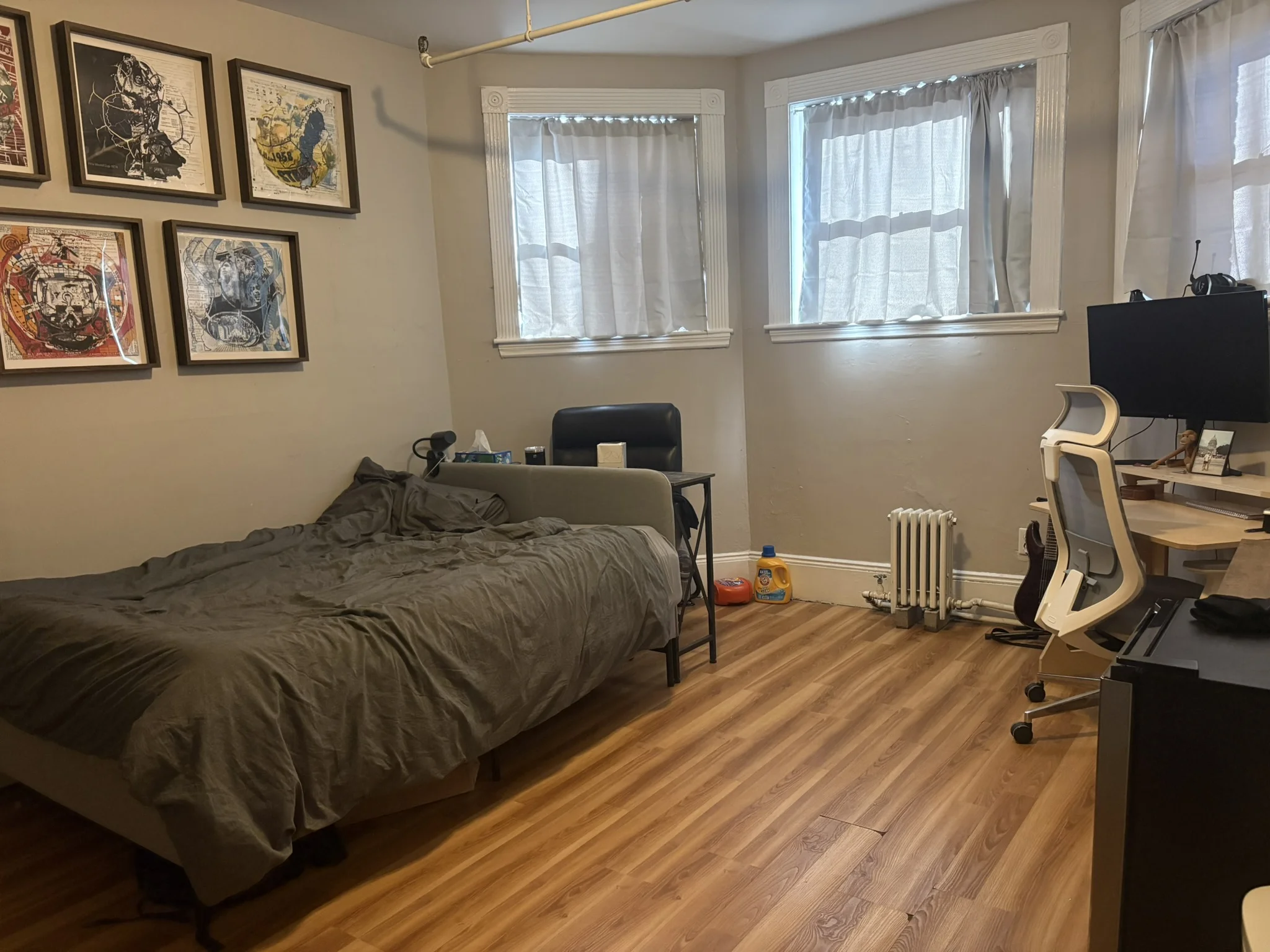 5 bed, 2 bath apartment for rent at 1056 Commonwealth Ave Unit 1, Brighton — photo 7 of 17