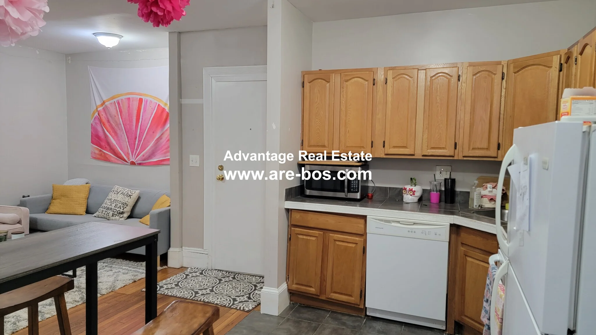 4 bed, 1 bath apartment for rent at 1056 Commonwealth Ave Unit 31, Brighton — photo 2 of 21