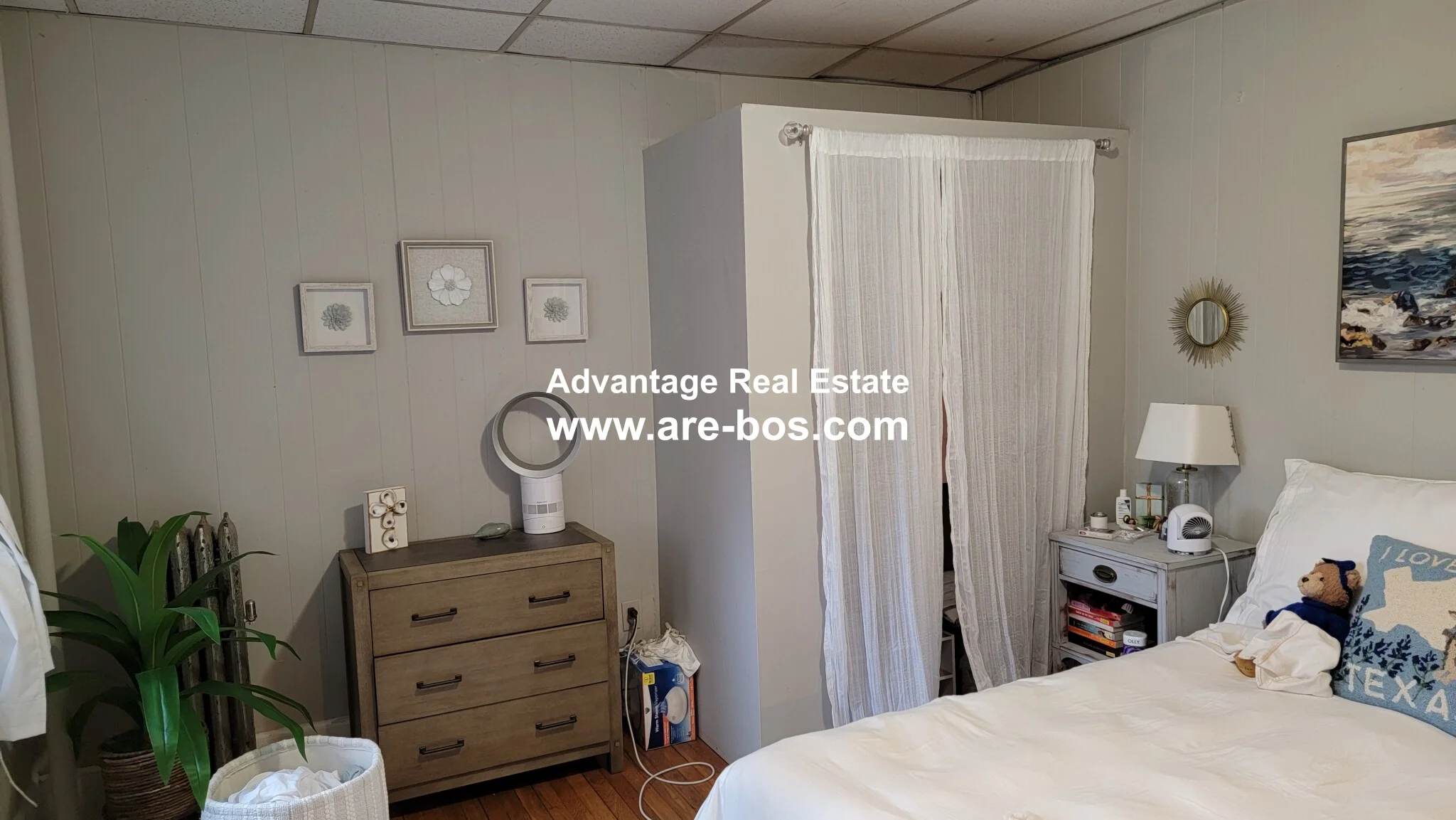 4 bed, 1 bath apartment for rent at 1056 Commonwealth Ave Unit 31, Brighton — photo 11 of 21