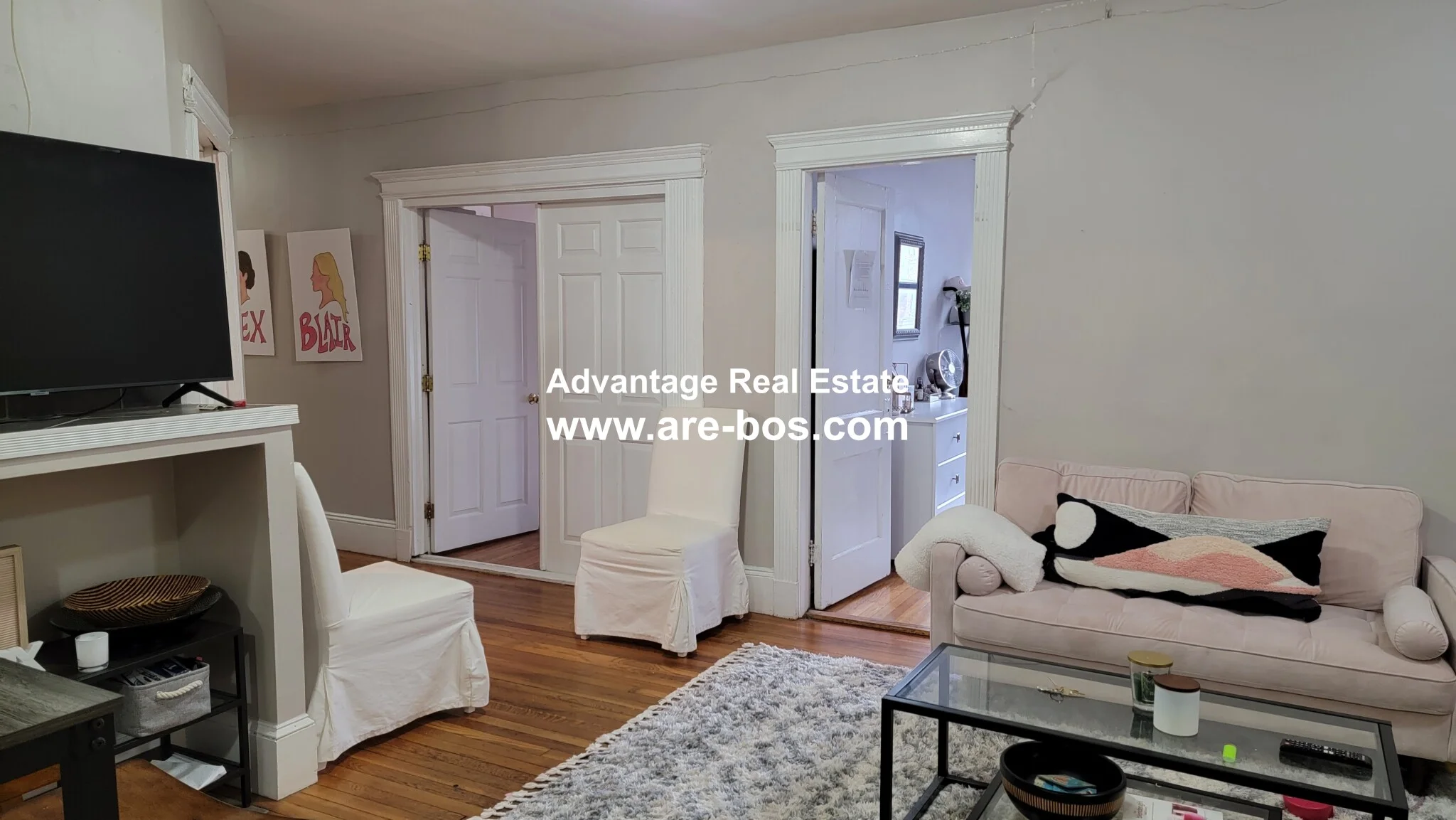 4 bed, 1 bath apartment for rent at 1056 Commonwealth Ave Unit 31, Brighton — photo 3 of 21
