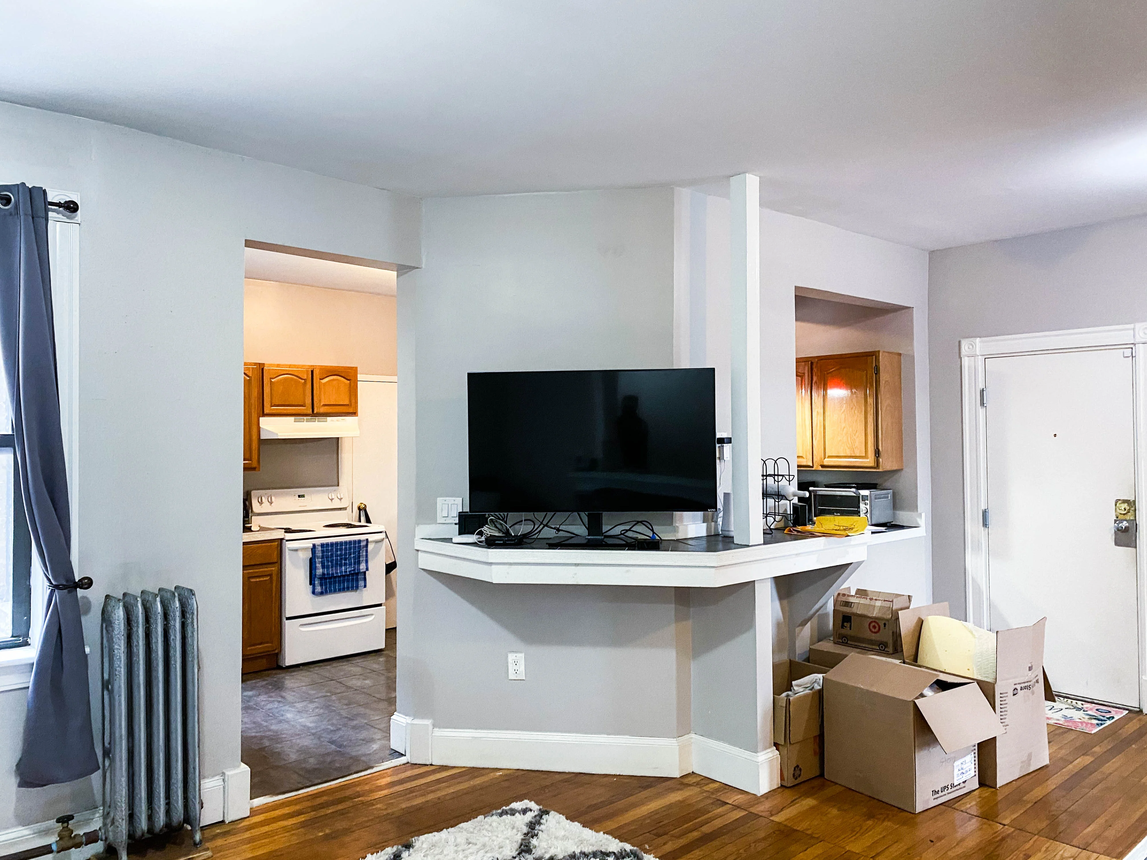 3 bed, 2 bath apartment for rent at 1056 Commonwealth Ave Unit 32, Brighton — photo 5 of 25