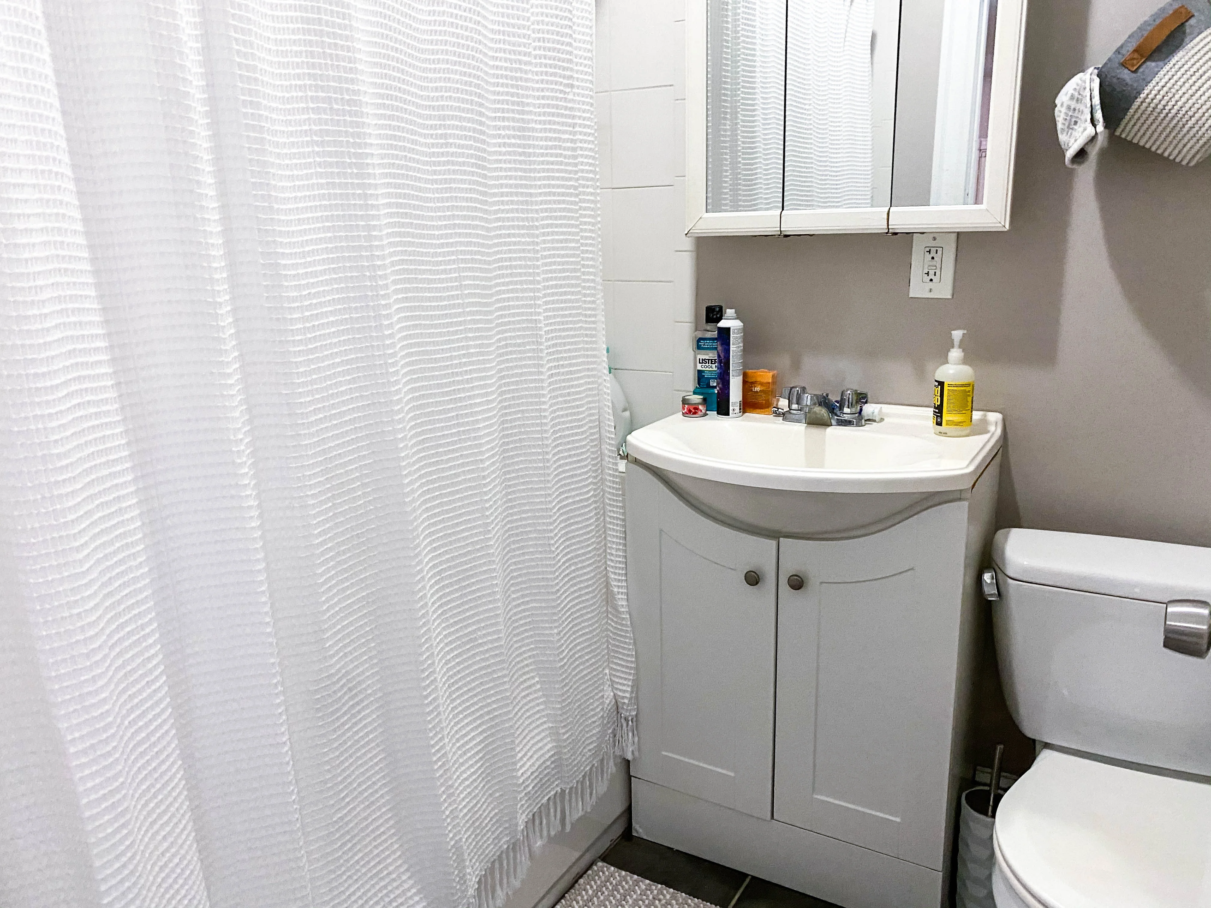 3 bed, 2 bath apartment for rent at 1056 Commonwealth Ave Unit 32, Brighton — photo 25 of 25
