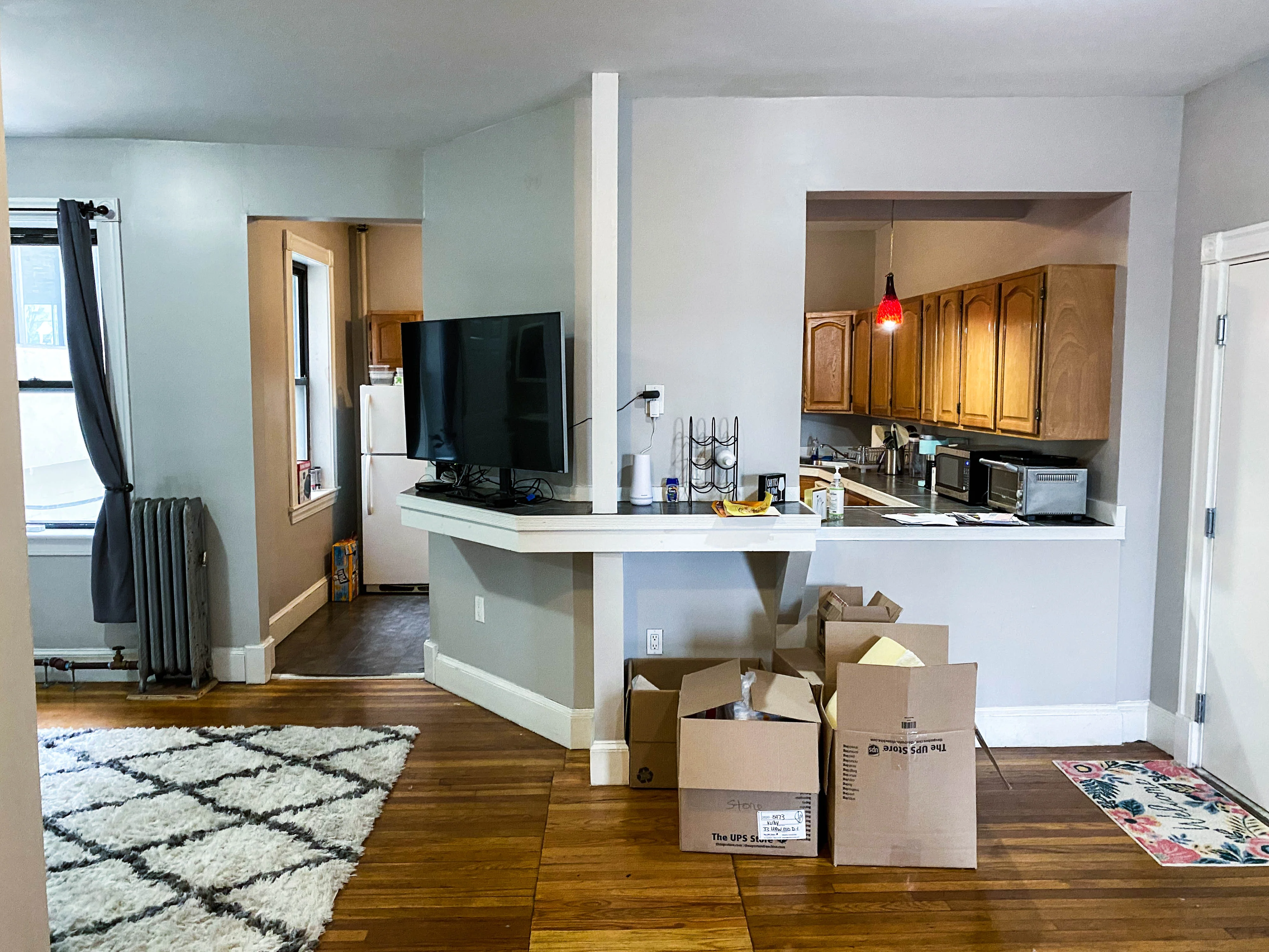 3 bed, 2 bath apartment for rent at 1056 Commonwealth Ave Unit 32, Brighton — photo 3 of 25