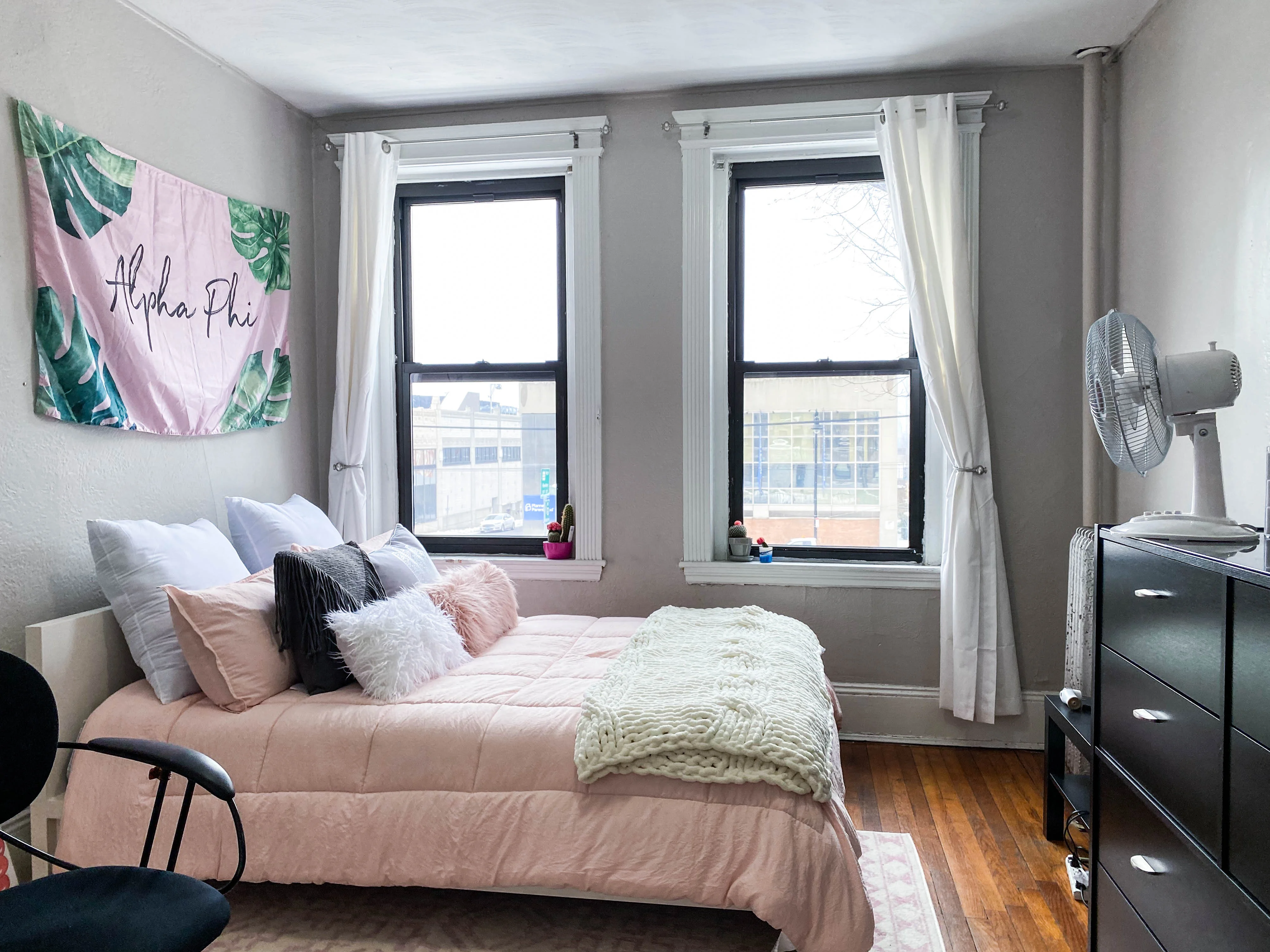 3 bed, 2 bath apartment for rent at 1056 Commonwealth Ave Unit 32, Brighton — photo 14 of 25
