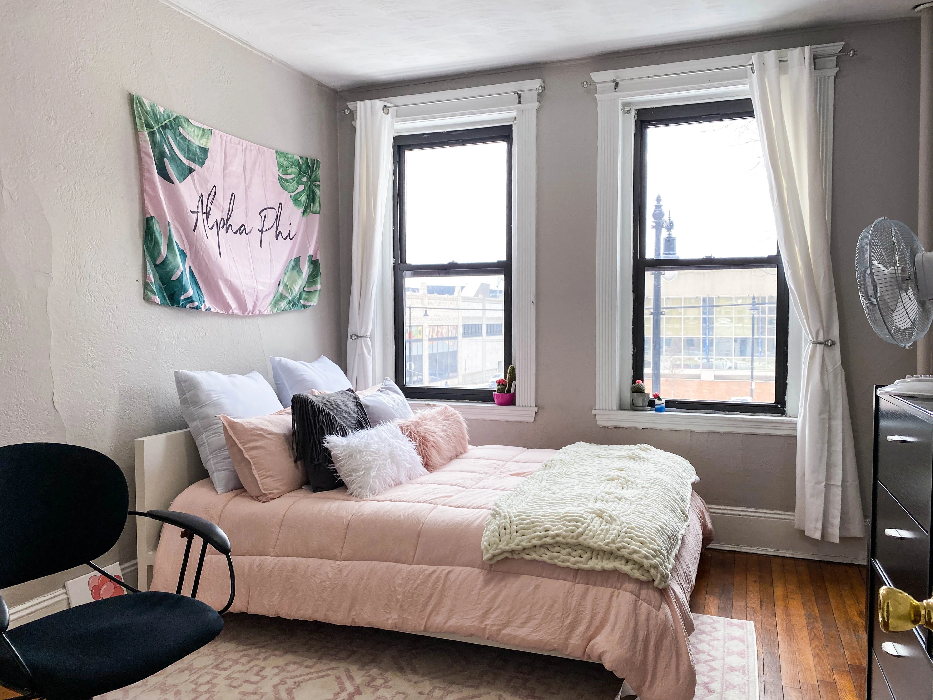 3 bed, 2 bath apartment for rent at 1056 Commonwealth Ave Unit 32, Brighton — photo 13 of 25