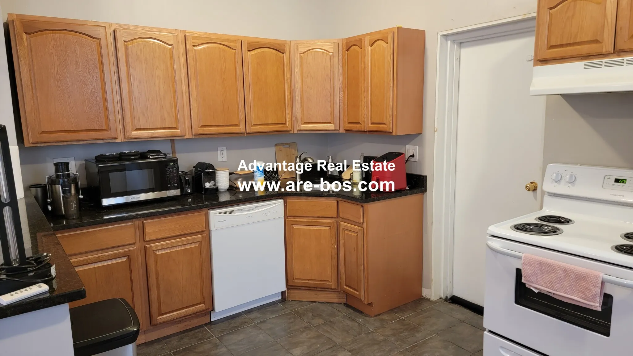 2 bed, 1 bath apartment for rent at 1056 Commonwealth Ave Unit 33, Brighton — photo 27 of 48
